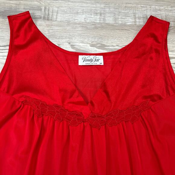 Vanity Fair Red Nylon Nightgown Slip Dress Vintage Medium Made in USA - Picture 2 of 6